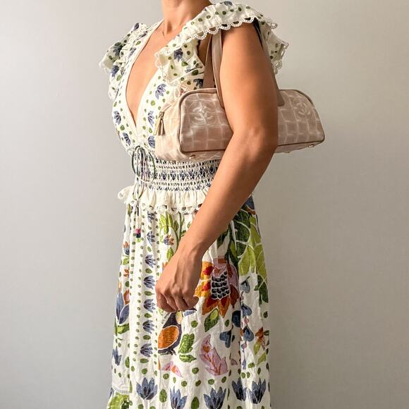 Chanel Travel Line Beige Canvas and Leather East West Bag - Picture 12 of 12